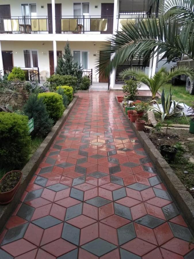 Mini Hotel Vavilon New Athos Bagian luar foto