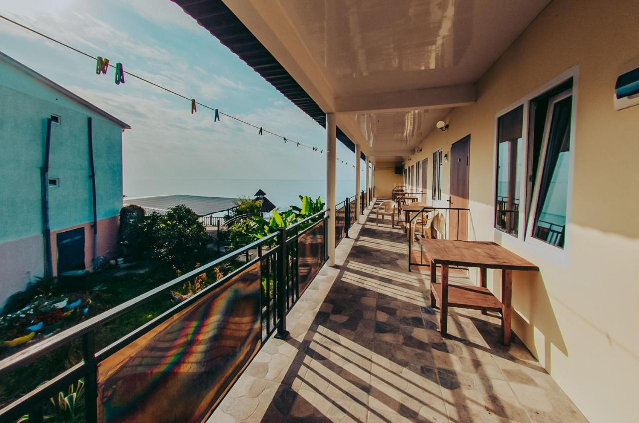 Mini Hotel Vavilon New Athos Bagian luar foto