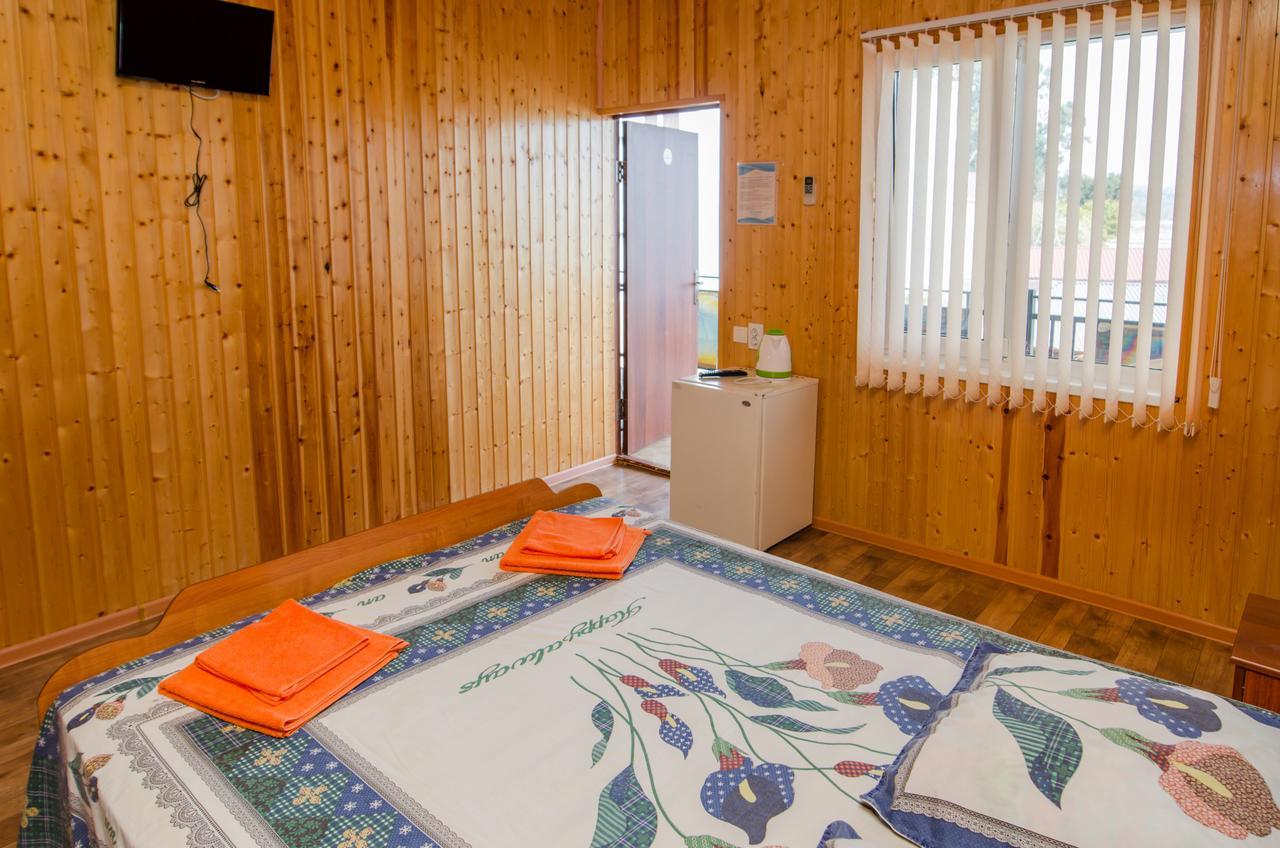 Mini Hotel Vavilon New Athos Bagian luar foto