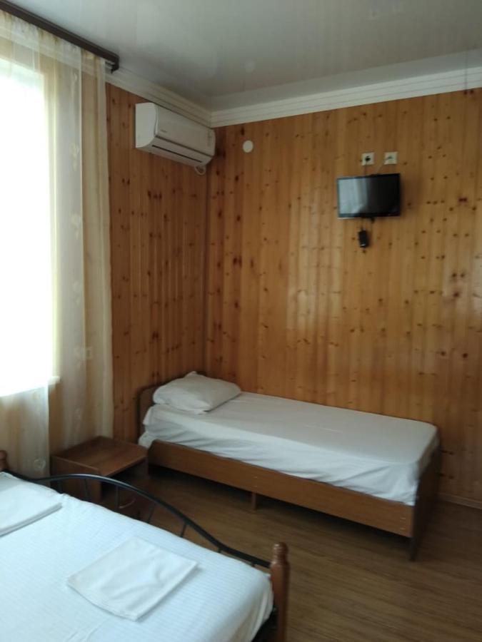 Mini Hotel Vavilon New Athos Bagian luar foto